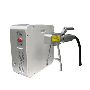 Mini prenosný laserový čistiaci stroj na odstraňovanie hrdze 20W 30W 50W